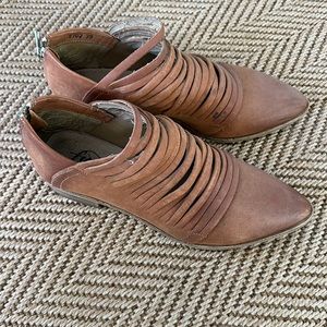 Free people camel booties - 39